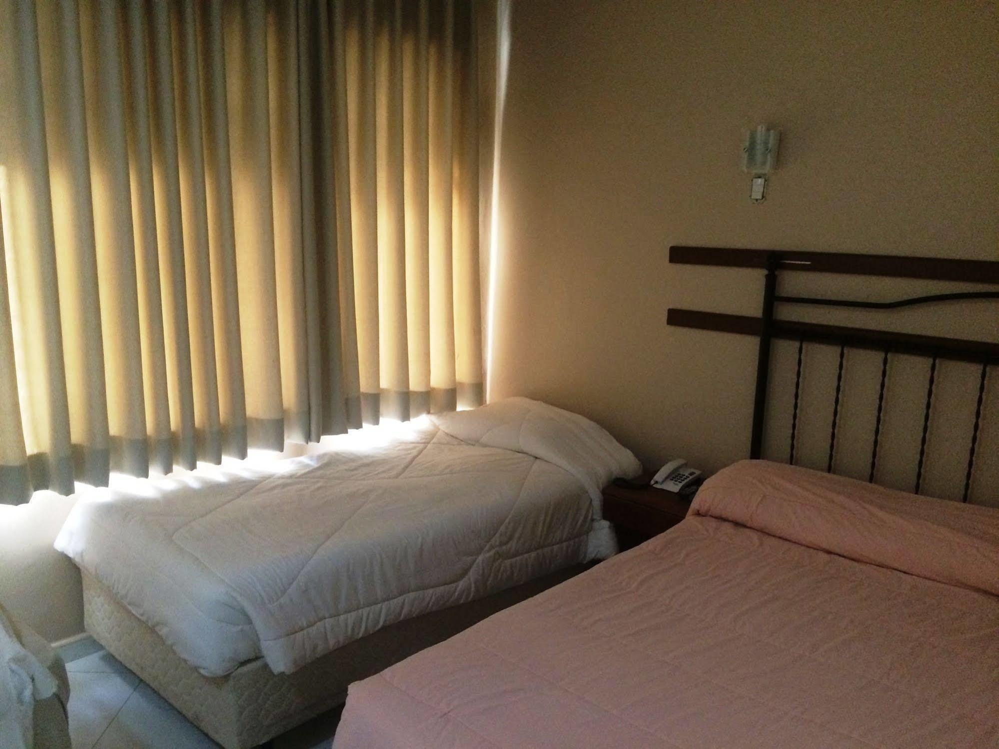 Hotel Novo Biarritz Copacabana Rio de Janeiro Esterno foto
